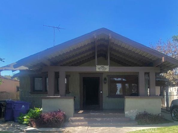 339 W 76th Street, Los Angeles CA 90003