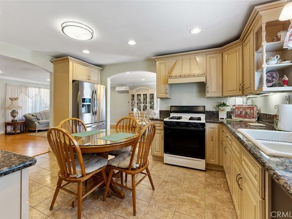 5441 N Calera Avenue, Covina CA 91722