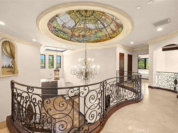 330 W Le Roy Avenue, Arcadia CA 91007