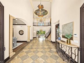 330 W Le Roy Avenue, Arcadia CA 91007