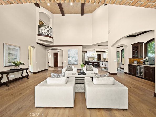 330 W Le Roy Avenue, Arcadia CA 91007