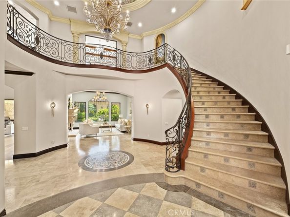 330 W Le Roy Avenue, Arcadia CA 91007