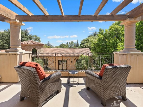 330 W Le Roy Avenue, Arcadia CA 91007