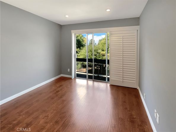 14560 Clark Street 202, Sherman Oaks CA 91411