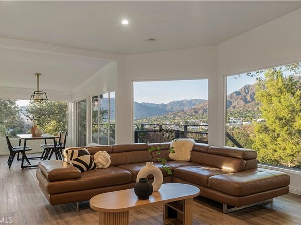 9570 Amoret Drive, Tujunga CA 91042