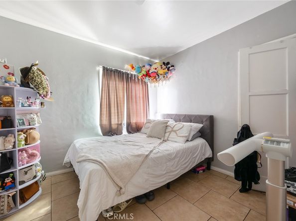 1516 W Beverly Terrace, Montebello CA 90640
