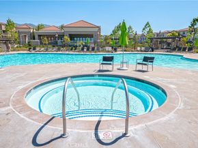 609 Shadowbrook, Lake Forest CA 92610