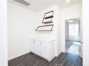 609 Shadowbrook, Lake Forest CA 92610