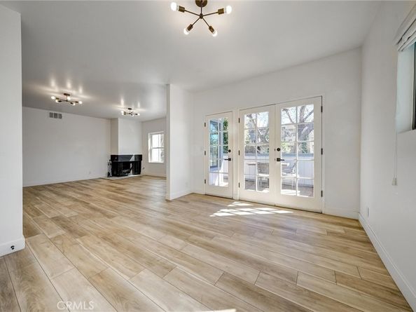 1133 N Clark Street 101, West Hollywood CA 90069