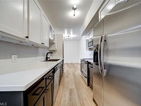 1133 N Clark Street 101, West Hollywood CA 90069