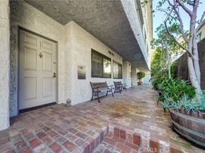 1133 N Clark Street 101, West Hollywood CA 90069