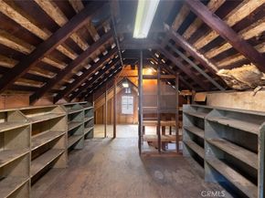 927 N Lamer Street, Burbank CA 91506