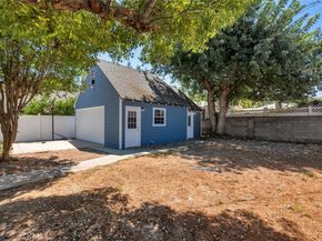 927 N Lamer Street, Burbank CA 91506