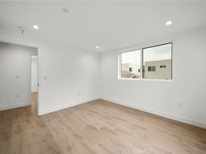 171 S Hoover, Los Angeles CA 90004