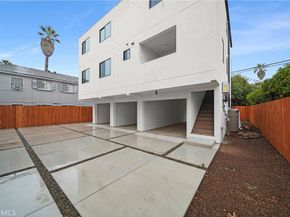 171 S Hoover, Los Angeles CA 90004
