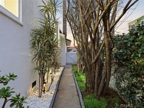 7042 Morse Avenue, North Hollywood CA 91605