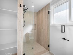 16057 Knapp, North Hills CA 91343