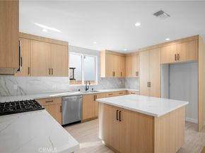 16057 Knapp, North Hills CA 91343