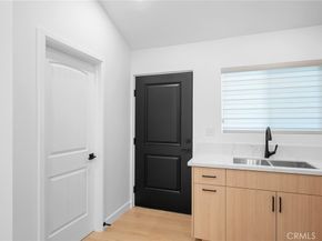 16057 Knapp, North Hills CA 91343