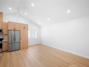 16057 Knapp, North Hills CA 91343