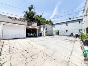 519 N Alexandria, Los Angeles CA 90004