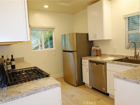 6845 Alta Loma Terrace, Los Angeles CA 90068