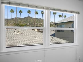 656 W Glenoaks Boulevard, Glendale CA 91202