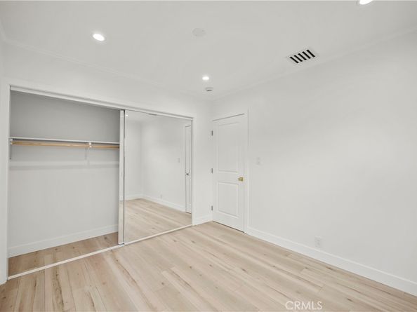 620 E Elmwood Avenue, Burbank CA 91501