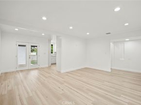620 E Elmwood Avenue, Burbank CA 91501