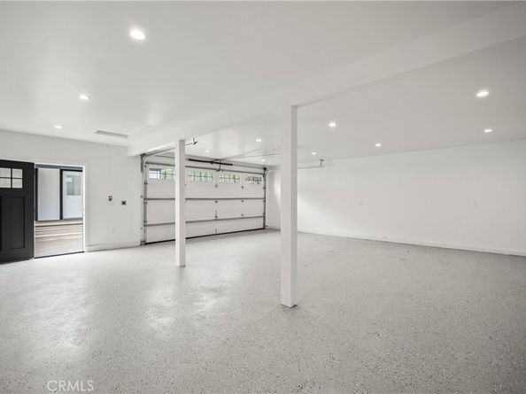 620 E Elmwood Avenue, Burbank CA 91501