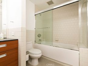 746 S Los Angeles St 1009, Los Angeles CA 90014