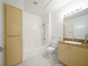 630 W 6th 616, Los Angeles CA 90017