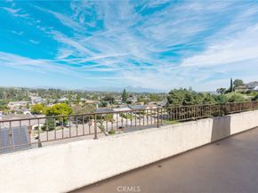 309 Camino De Gloria, Walnut CA 91789