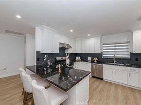 7426 Leescott Avenue, Lake Balboa CA 91406