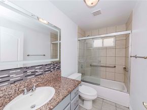 826 N Monterey Street D, Alhambra CA 91801