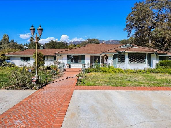 1127 W Foothill Boulevard, Arcadia CA 91006