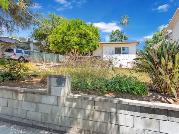 1062 Worcester Avenue, Pasadena CA 91104