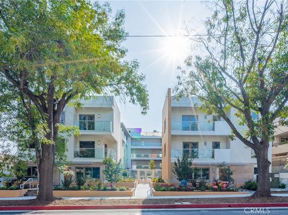 137 S Wilson Avenue 105, Pasadena CA 91106
