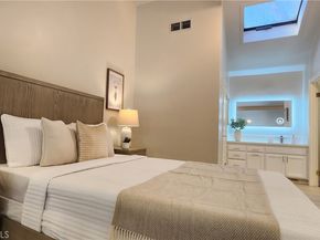 77 Lakepines, Irvine CA 92620