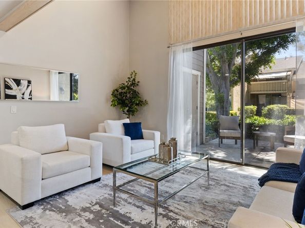77 Lakepines, Irvine CA 92620