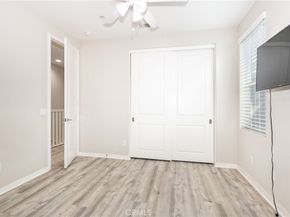 717 S Azusa Avenue F, Azusa CA 91702