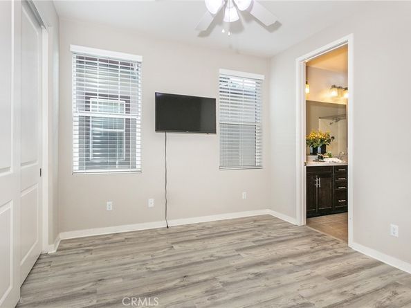 717 S Azusa Avenue F, Azusa CA 91702