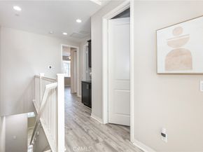 717 S Azusa Avenue F, Azusa CA 91702