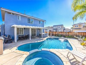 2821 Parksquare, Pomona CA 91767