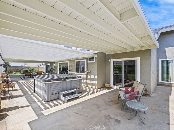 6055 Amethyst Avenue, Rancho Cucamonga CA 91737