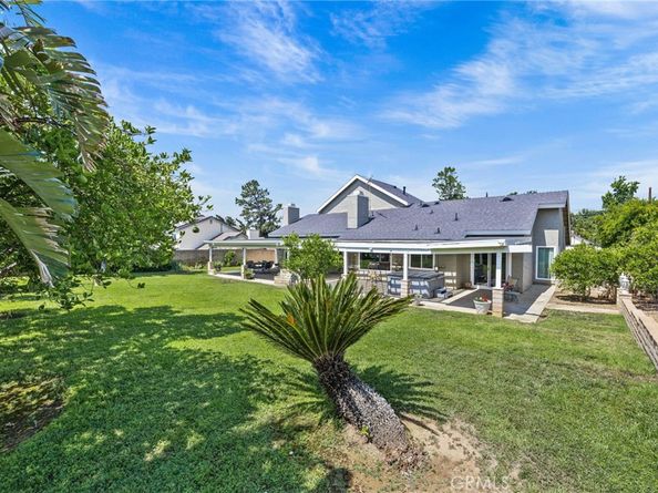 6055 Amethyst Avenue, Rancho Cucamonga CA 91737