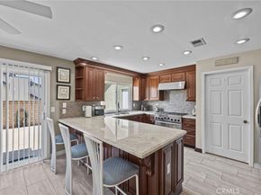 6055 Amethyst Avenue, Rancho Cucamonga CA 91737