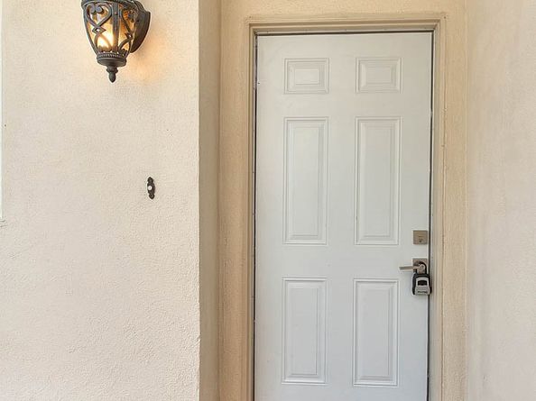 2149 W Cris Avenue, Anaheim CA 92804