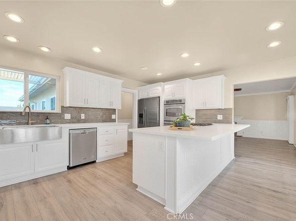 2149 W Cris Avenue, Anaheim CA 92804