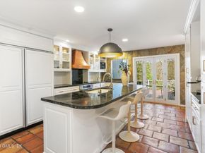 14 White Oak Lane, Weston CT 06883